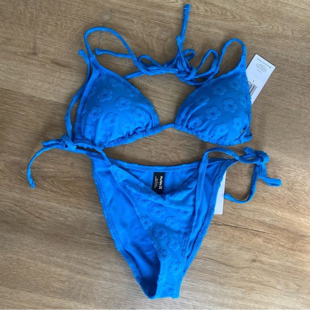 Hurley Terry Cloth Floral Textured Bikini Set